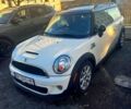 Белый Мини Клабмен, объемом двигателя 1.6 л и пробегом 105 тыс. км за 8000 $, фото 2 на Automoto.ua