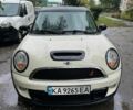 Білий Міні Клубмен, об'ємом двигуна 1.6 л та пробігом 167 тис. км за 7900 $, фото 1 на Automoto.ua