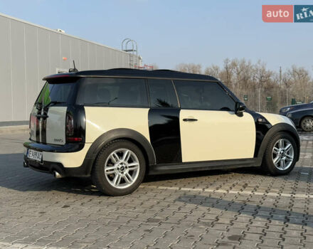 Білий Міні Клубмен, об'ємом двигуна 1.6 л та пробігом 139 тис. км за 8000 $, фото 2 на Automoto.ua