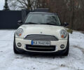 Білий Міні Клубмен, об'ємом двигуна 2 л та пробігом 235 тис. км за 8499 $, фото 5 на Automoto.ua