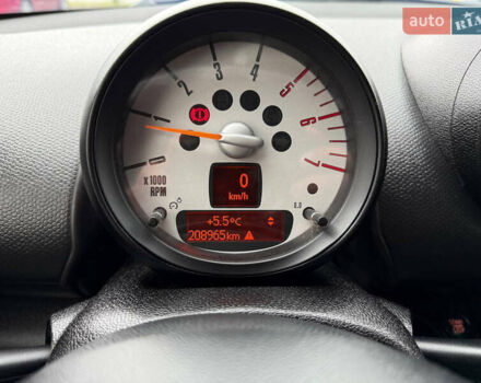 Белый Мини Клабмен, объемом двигателя 2 л и пробегом 209 тыс. км за 12999 $, фото 33 на Automoto.ua