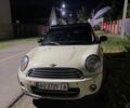 Белый Мини Клабмен, объемом двигателя 1.6 л и пробегом 205 тыс. км за 7495 $, фото 1 на Automoto.ua