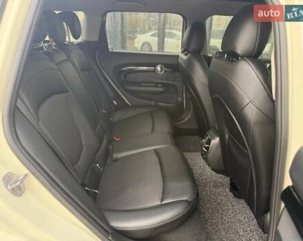 Мини Клабмен 2015 в Киеве на Automoto.ua Белый Мини Клабмен, объемом двигателя 2 л и пробегом 52 тыс. км за 17890 $, фото 11 на Automoto.ua