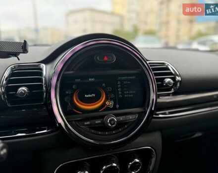 Мини Клабмен 2015 в Киеве на Automoto.ua Белый Мини Клабмен, объемом двигателя 2 л и пробегом 52 тыс. км за 17890 $, фото 19 на Automoto.ua