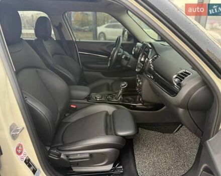 Мини Клабмен 2015 в Киеве на Automoto.ua Белый Мини Клабмен, объемом двигателя 2 л и пробегом 52 тыс. км за 17890 $, фото 12 на Automoto.ua