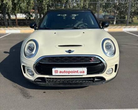 Мини Клабмен 2016 в Буче на Automoto.ua Белый Мини Клабмен, объемом двигателя 2 л и пробегом 152 тыс. км за 12400 $, фото 1 на Automoto.ua