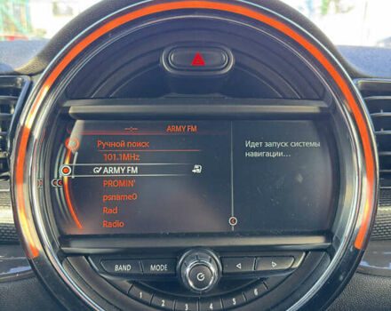 Білий Міні Клубмен, об'ємом двигуна 2 л та пробігом 152 тис. км за 13000 $, фото 15 на Automoto.ua