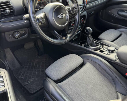 Білий Міні Клубмен, об'ємом двигуна 2 л та пробігом 152 тис. км за 13000 $, фото 26 на Automoto.ua