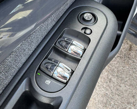 Білий Міні Клубмен, об'ємом двигуна 2 л та пробігом 152 тис. км за 13000 $, фото 27 на Automoto.ua