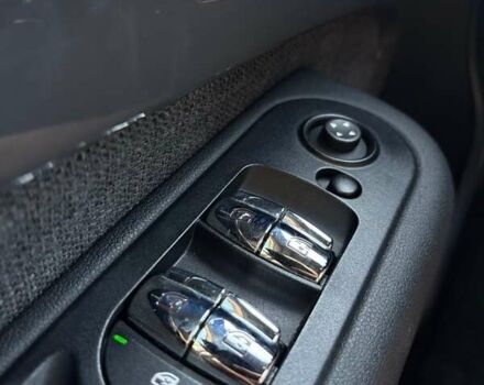 Мини Клабмен 2016 в Буче на Automoto.ua Белый Мини Клабмен, объемом двигателя 2 л и пробегом 152 тыс. км за 12400 $, фото 27 на Automoto.ua