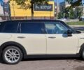 Білий Міні Клубмен, об'ємом двигуна 1.5 л та пробігом 75 тис. км за 19500 $, фото 1 на Automoto.ua
