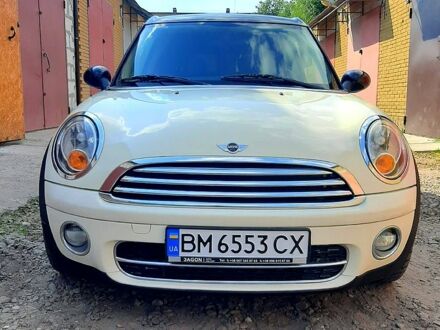 Белый Мини Клабмен, объемом двигателя 1.6 л и пробегом 209 тыс. км за 7200 $, фото 1 на Automoto.ua
