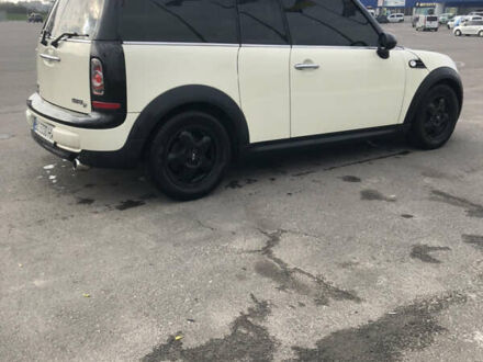 Білий Міні Клубмен, об'ємом двигуна 1.6 л та пробігом 298 тис. км за 9700 $, фото 1 на Automoto.ua