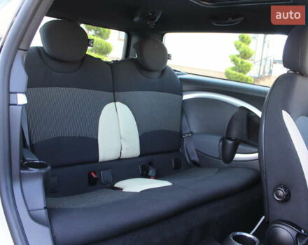 Бежевый Мини Клабмен, объемом двигателя 1.6 л и пробегом 266 тыс. км за 7290 $, фото 57 на Automoto.ua