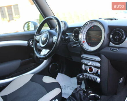 Бежевый Мини Клабмен, объемом двигателя 1.6 л и пробегом 266 тыс. км за 7990 $, фото 45 на Automoto.ua