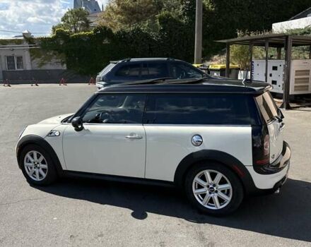 Бежевий Міні Клубмен, об'ємом двигуна 1.6 л та пробігом 260 тис. км за 8500 $, фото 3 на Automoto.ua