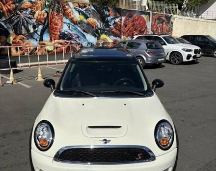 Бежевий Міні Клубмен, об'ємом двигуна 1.6 л та пробігом 260 тис. км за 8500 $, фото 1 на Automoto.ua