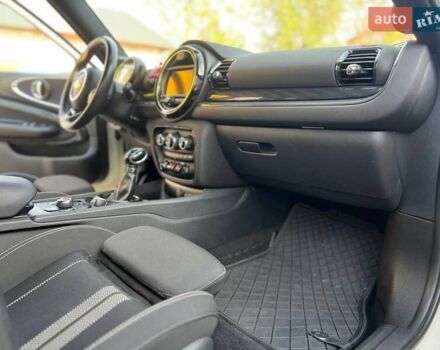 Бежевый Мини Клабмен, объемом двигателя 2 л и пробегом 86 тыс. км за 18400 $, фото 25 на Automoto.ua