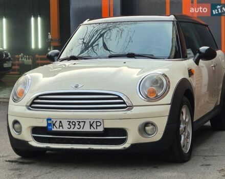 Бежевый Мини Клабмен, объемом двигателя 1.56 л и пробегом 255 тыс. км за 7200 $, фото 1 на Automoto.ua