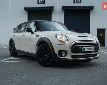 Бежевий Міні Клубмен, об'ємом двигуна 1.5 л та пробігом 162 тис. км за 12600 $, фото 1 на Automoto.ua