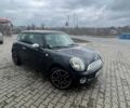 Чорний Міні Clubman, об'ємом двигуна 1.6 л та пробігом 138 тис. км за 6000 $, фото 1 на Automoto.ua