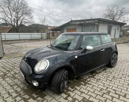 Чорний Міні Clubman, об'ємом двигуна 1.6 л та пробігом 138 тис. км за 6000 $, фото 5 на Automoto.ua