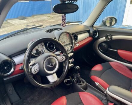 Черный Мини Клабмен, объемом двигателя 1.6 л и пробегом 215 тыс. км за 6850 $, фото 6 на Automoto.ua