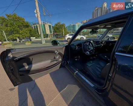 Міні Клубмен 2008 у Одесі на Automoto.ua Чорний Міні Клубмен, об'ємом двигуна 1.6 л та пробігом 145 тис. км за 8500 $, фото 4 на Automoto.ua