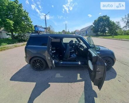 Чорний Міні Clubman, об'ємом двигуна 1.6 л та пробігом 203 тис. км за 8200 $, фото 8 на Automoto.ua