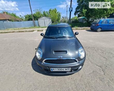 Чорний Міні Clubman, об'ємом двигуна 1.6 л та пробігом 203 тис. км за 8200 $, фото 5 на Automoto.ua