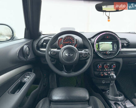 Черный Мини Клабмен, объемом двигателя 2 л и пробегом 159 тыс. км за 13999 $, фото 10 на Automoto.ua