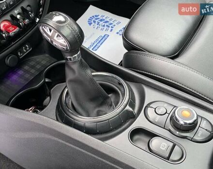 Черный Мини Клабмен, объемом двигателя 1.5 л и пробегом 137 тыс. км за 16300 $, фото 12 на Automoto.ua