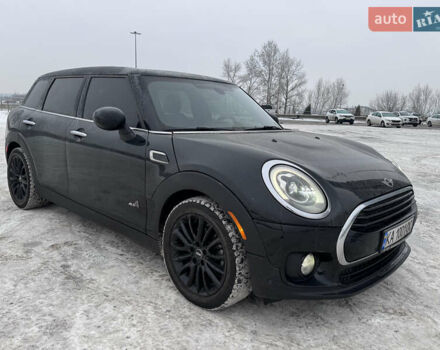 Чорний Міні Клубмен, об'ємом двигуна 1.5 л та пробігом 40 тис. км за 18500 $, фото 1 на Automoto.ua