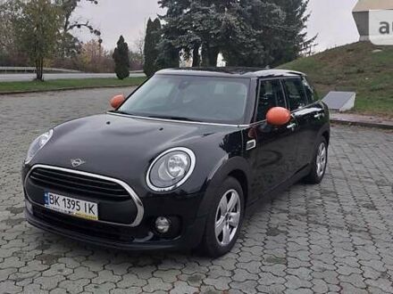 Чорний Міні Clubman, об'ємом двигуна 1.5 л та пробігом 191 тис. км за 12200 $, фото 1 на Automoto.ua