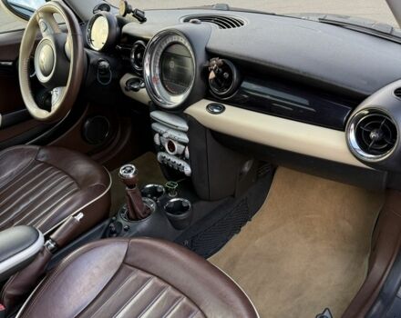 Коричневый Мини Клабмен, объемом двигателя 1.6 л и пробегом 282 тыс. км за 8100 $, фото 16 на Automoto.ua