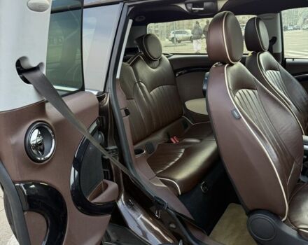 Коричневый Мини Клабмен, объемом двигателя 1.6 л и пробегом 282 тыс. км за 8100 $, фото 7 на Automoto.ua