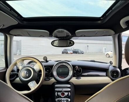 Коричневый Мини Клабмен, объемом двигателя 1.6 л и пробегом 282 тыс. км за 8100 $, фото 6 на Automoto.ua