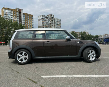 Коричневий Міні Clubman, об'ємом двигуна 1.6 л та пробігом 150 тис. км за 6500 $, фото 3 на Automoto.ua