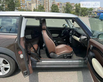 Коричневий Міні Clubman, об'ємом двигуна 1.6 л та пробігом 150 тис. км за 6500 $, фото 10 на Automoto.ua