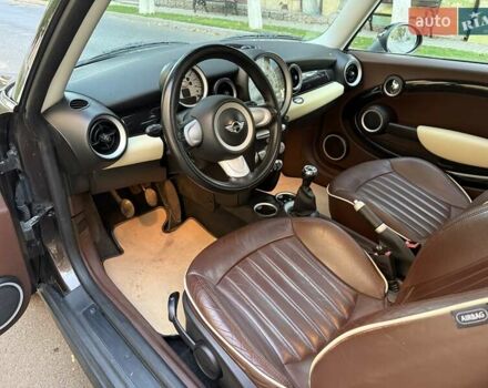 Коричневый Мини Клабмен, объемом двигателя 1.6 л и пробегом 220 тыс. км за 6700 $, фото 8 на Automoto.ua