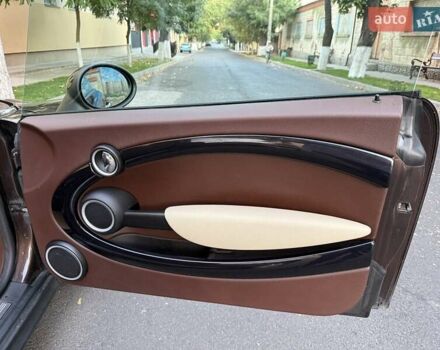 Міні Клубмен 2008 у Белгород-Днестровском на Automoto.ua Коричневий Міні Клубмен, об'ємом двигуна 1.6 л та пробігом 220 тис. км за 6900 $, фото 19 на Automoto.ua