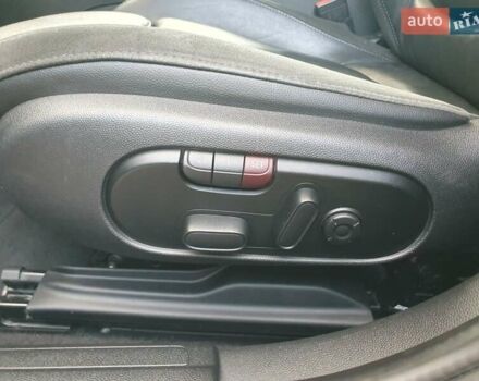 Коричневий Міні Клубмен, об'ємом двигуна 2 л та пробігом 85 тис. км за 16999 $, фото 62 на Automoto.ua