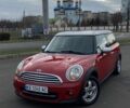 Красный Мини Клабмен, объемом двигателя 1.6 л и пробегом 250 тыс. км за 6050 $, фото 1 на Automoto.ua