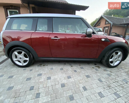 Красный Мини Клабмен, объемом двигателя 1.6 л и пробегом 230 тыс. км за 5600 $, фото 7 на Automoto.ua