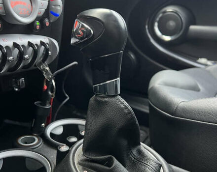 Красный Мини Клабмен, объемом двигателя 1.6 л и пробегом 161 тыс. км за 6900 $, фото 17 на Automoto.ua