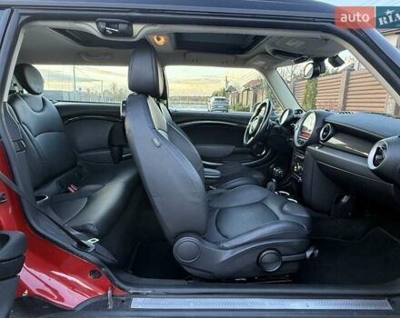 Червоний Міні Клубмен, об'ємом двигуна 1.6 л та пробігом 154 тис. км за 9200 $, фото 59 на Automoto.ua