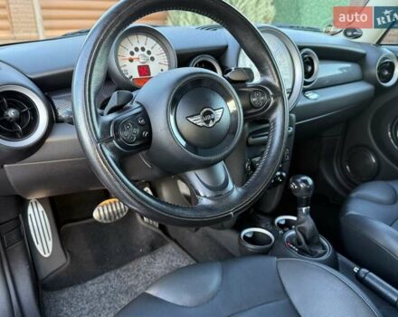 Червоний Міні Клубмен, об'ємом двигуна 1.6 л та пробігом 154 тис. км за 9200 $, фото 48 на Automoto.ua