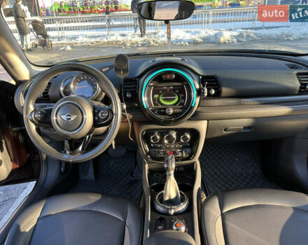 Красный Мини Клабмен, объемом двигателя 1.5 л и пробегом 161 тыс. км за 11900 $, фото 9 на Automoto.ua