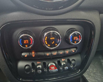 Червоний Міні Клубмен, об'ємом двигуна 2 л та пробігом 112 тис. км за 14200 $, фото 1 на Automoto.ua