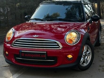 Красный Мини Клабмен, объемом двигателя 1.6 л и пробегом 175 тыс. км за 6700 $, фото 1 на Automoto.ua